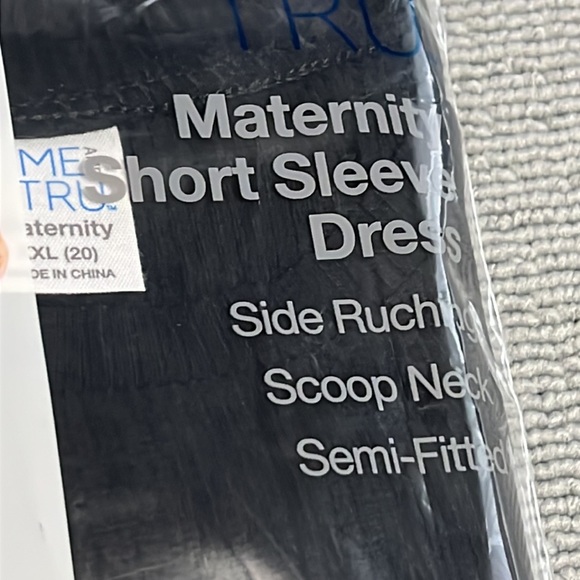 Time and Tru black side ruched dress - Picture 6 of 7